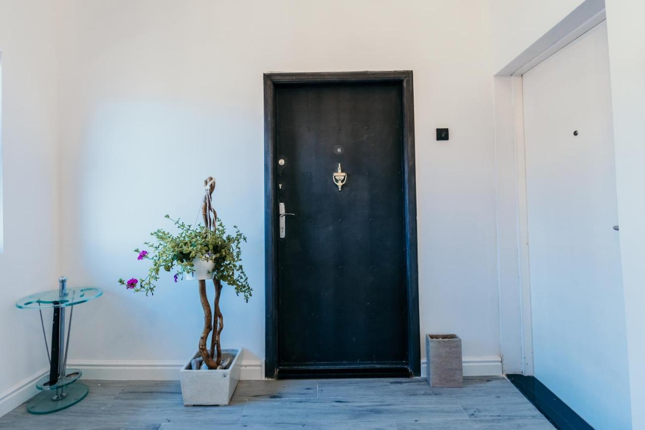 Apartamento Sarajevo Boutique Exterior foto